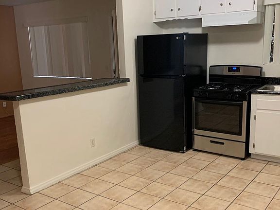 3rd image of 1511 E 17th St #4