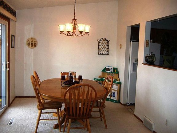 3rd image of 1394 Lakeside Cir #1