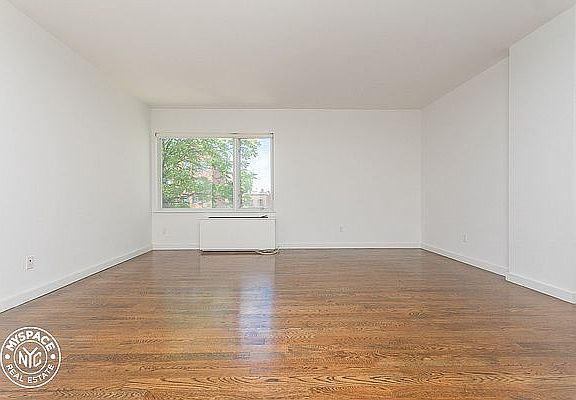 3rd image of 1209 Dekalb Ave #175