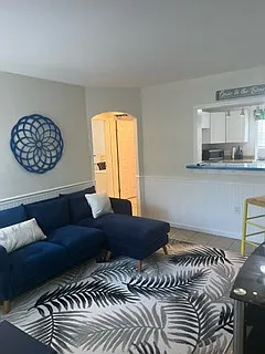 1508 W Ocean View Ave #1 — Photo 4