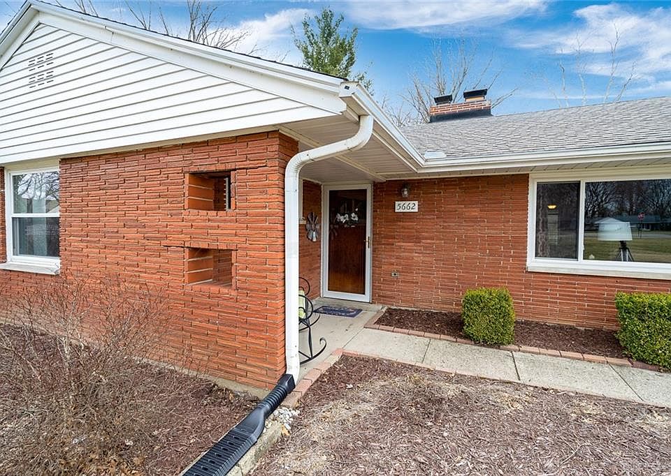 5662 Paddington Rd, Dayton, OH 45459 | Zillow