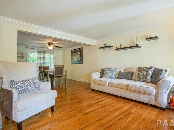 4th image of 7322 N Oxford Pl