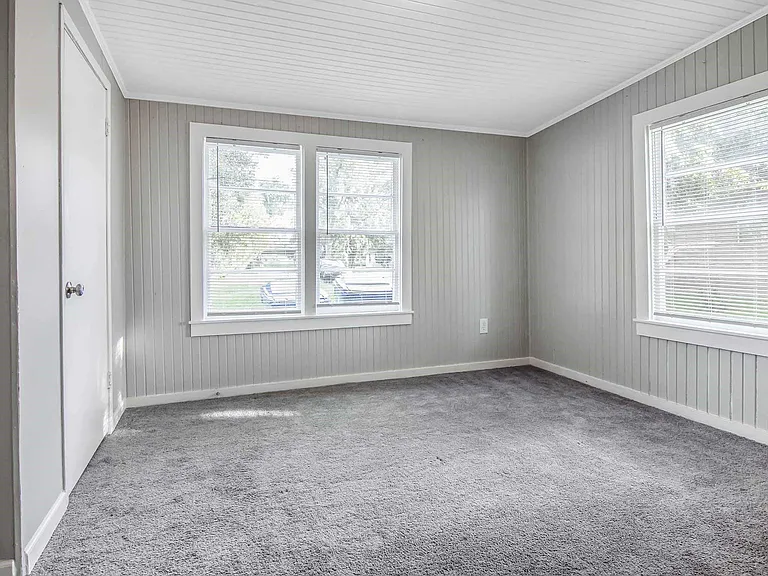 152 Walnut Dr — Photo 10