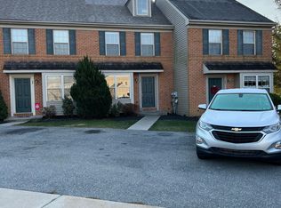 30 Tia Cir, Mount Joy, PA 17552