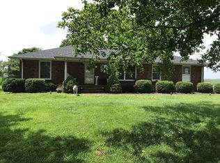 9010 Newstead Rd, Hopkinsville, KY 42240