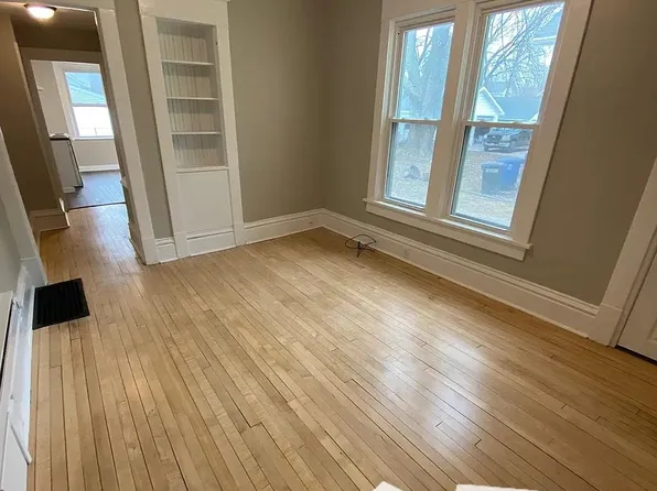 668 Jefferson St, Oshkosh, WI