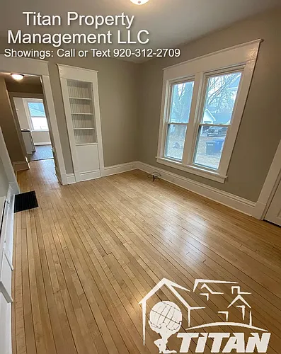 668 Jefferson St Photo 1