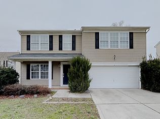 13516 Plowstone Ct, Charlotte, NC 28278