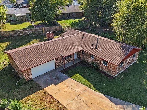 2nd image of 12135 E 32nd Pl