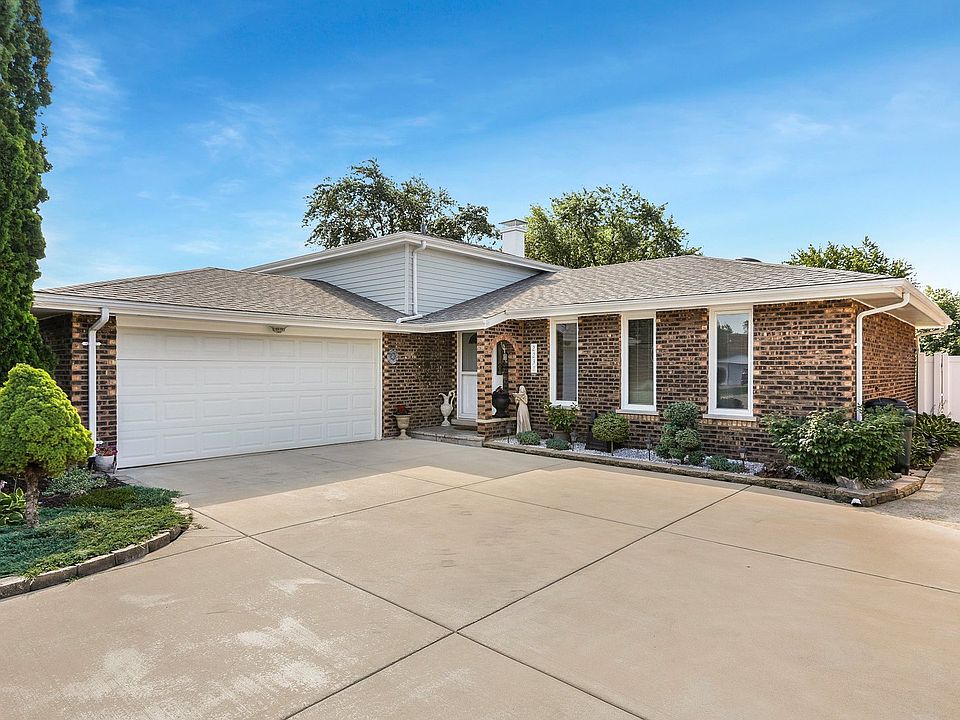 1st image of 2237 Charmingfare Dr