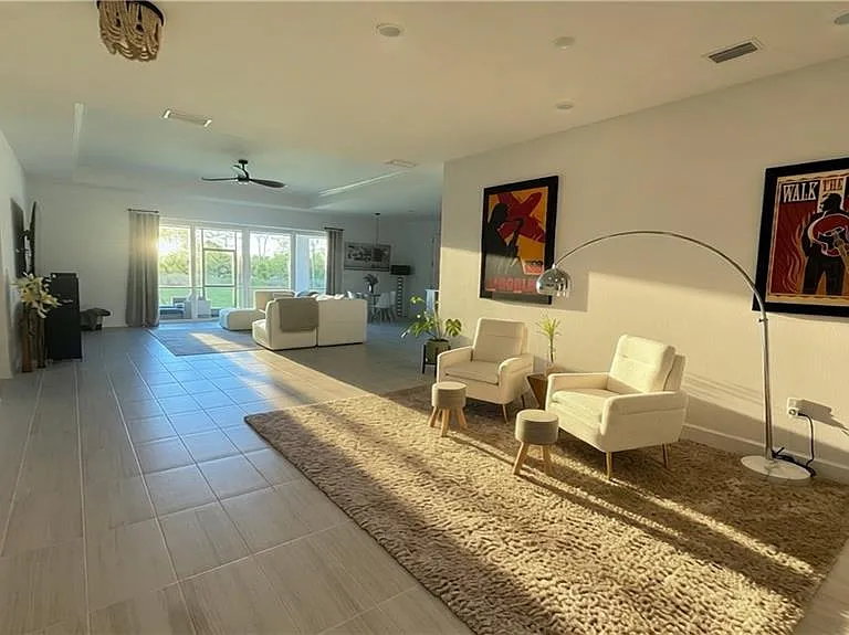 15522 Olympic Ct — Photo 13
