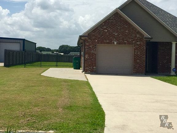 2nd image of 151 Evangeline Heights St