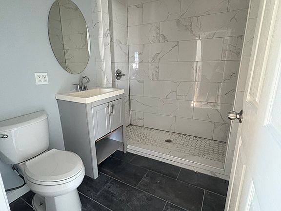 2nd image of 146 Highview Ave Floor 2