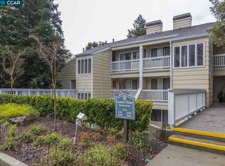 218 Farm Ln, Martinez, CA 94553
