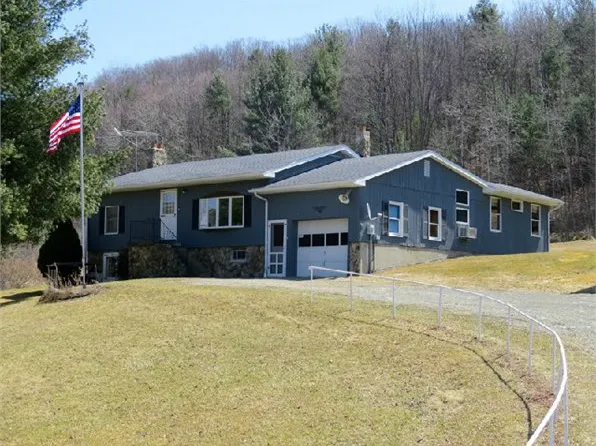 387 McCollum Hollow Rd, Tioga, PA 16946