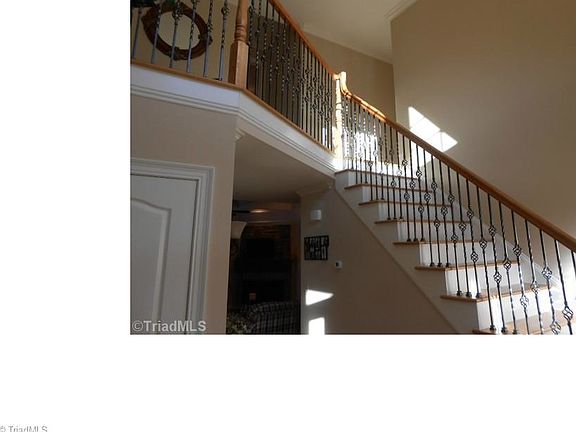 3rd image of 137 Topside Ct