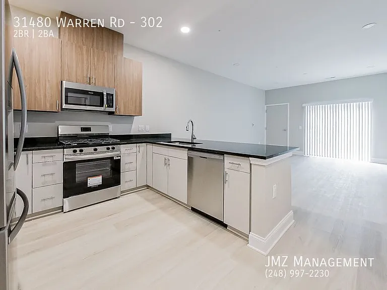 31480 Warren Rd #302 — Photo 5