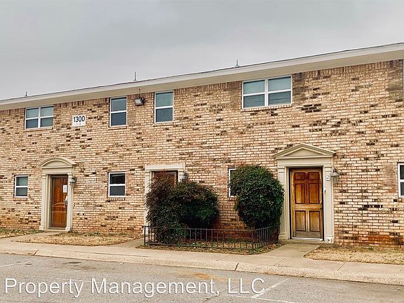 2nd image of 1300 Crown Point Ave APT 19