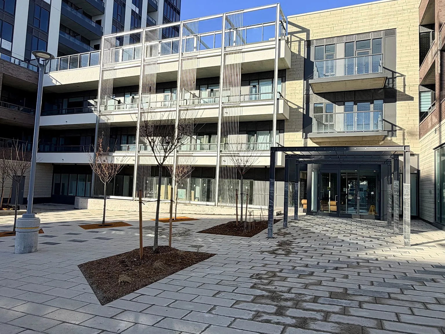 1 bed, $2,100 — Photo 2