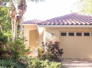 12 Laguna Ct, Palm Coast, FL 32137