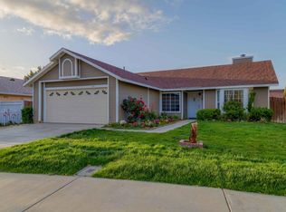 641 Twinberry Ln, Lancaster, CA 93534