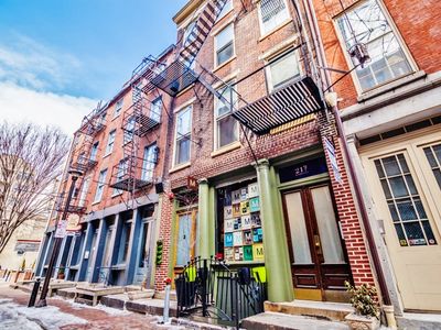 217 Church St #3R, Philadelphia, PA, 19106