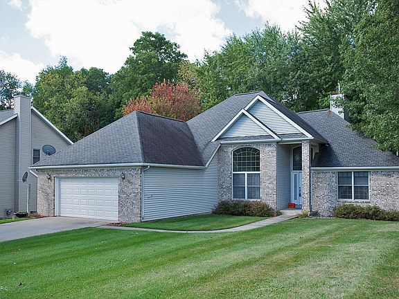 2nd image of 100 Westchester Way