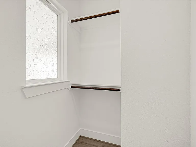6405 Leopold Star Ln — Photo 16