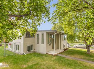 1312 Kinnikinnick St, Anchorage, AK 99508