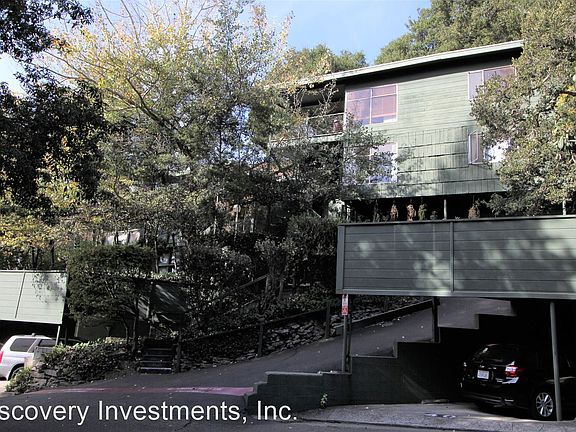 2nd image of 1717 La Loma Ave