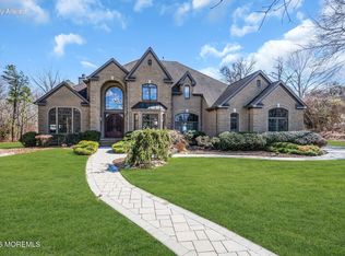 2281 Clover Hill Ln, Toms River, NJ 08755
