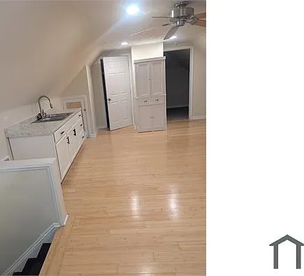 1 bed, 1000 sqft, $999 — Photo 3