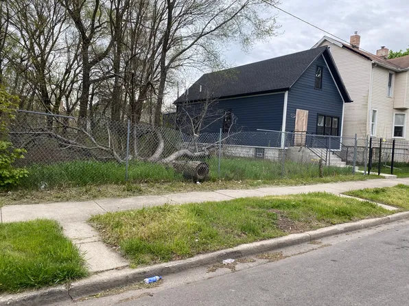 7151 S Champlain Ave, Chicago, IL 60619