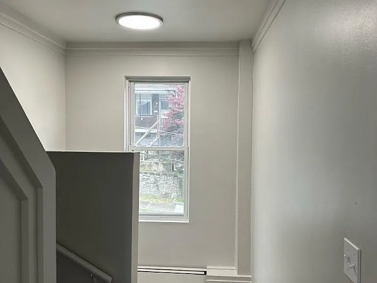359 Kenney Ave — Photo 12