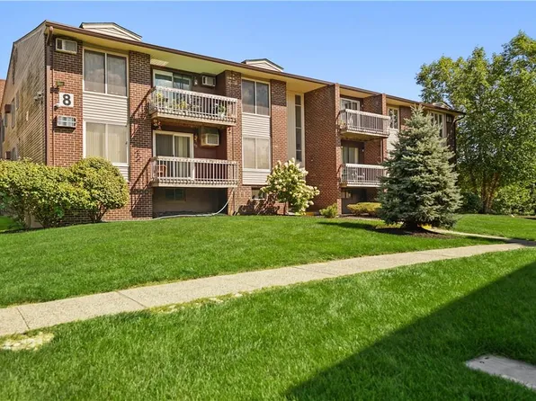 87 Country Club Lane, Pomona, NY 10970