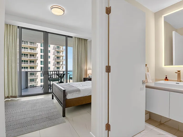 3100 N Ocean Dr #1210-H — Photo 32