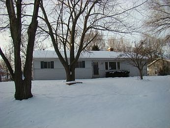 1st image of 106 Grace St