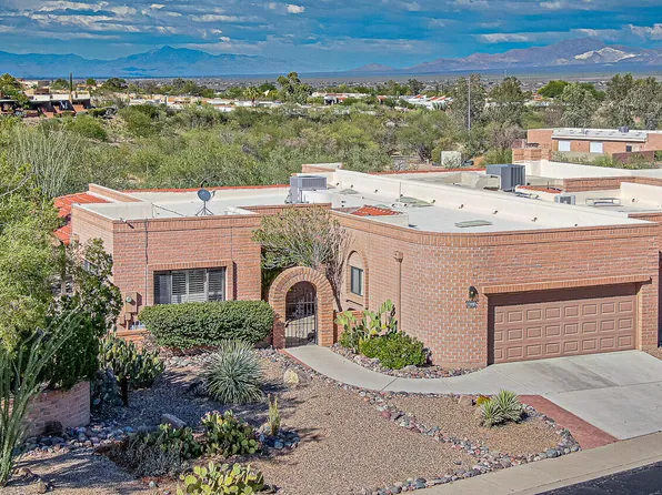 1600 W Camino Urbano, Green Valley, AZ 85622