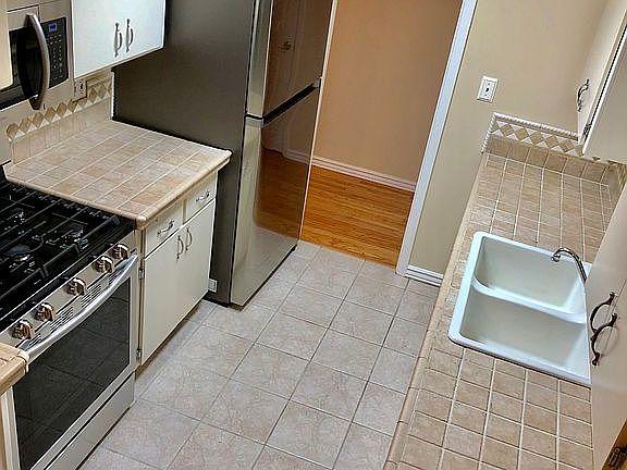 New appliances with updated.