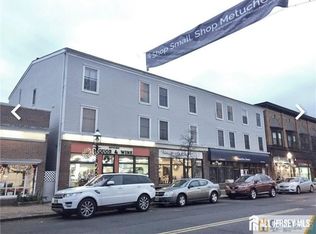 435 Main St APT 2B, Metuchen, NJ 08840