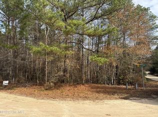 55 Autumn Dr, Vass, NC 28394