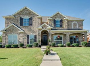 1280 Forest Green Dr, Kennedale, TX 76060