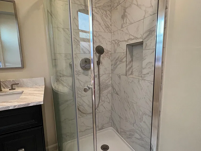 1548 Albemarle Way #A — Photo 6