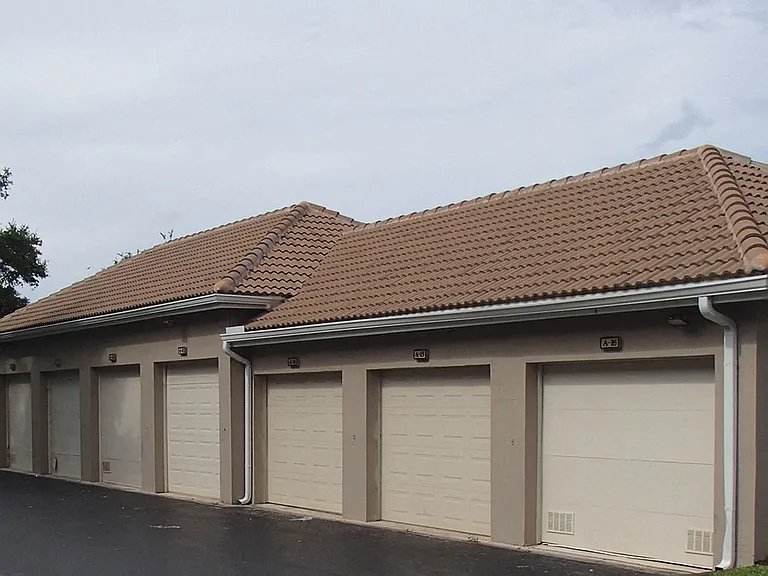 Tuscany Pointe at Somerset Place Apartment Homes — Photo 25