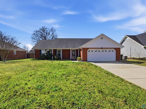 2nd image of 2307 Winthrop Dr SW