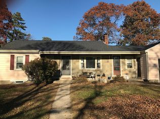 6 Wompatuck Rd, Walpole, MA 02081