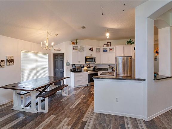 5th image of 25304 Ironwedge Dr