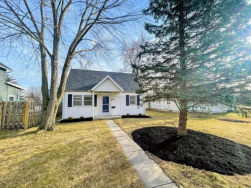 226 W William St Photo 1