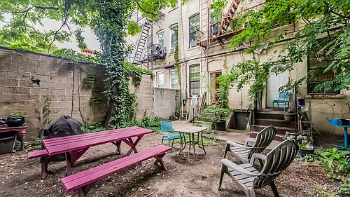 628 Wilson Ave #1R Photo 1