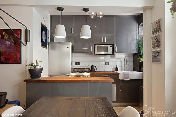 Sold by City Connections Realty | media 2